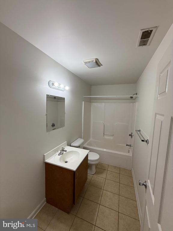 Building Photo - 1804 N 18th St