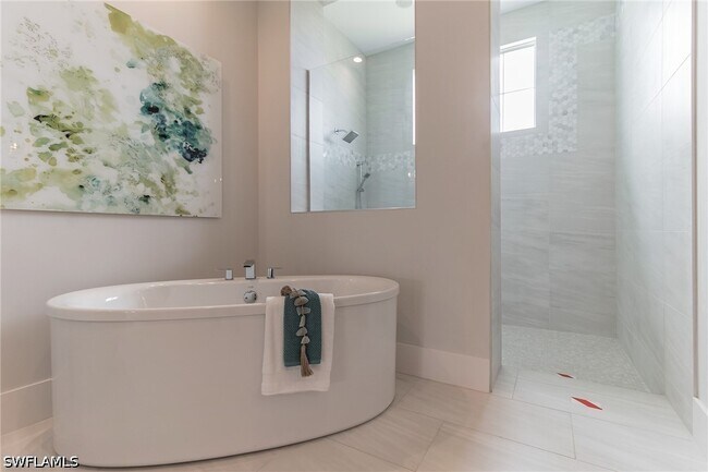 Building Photo - 6051 Plana Cays Dr