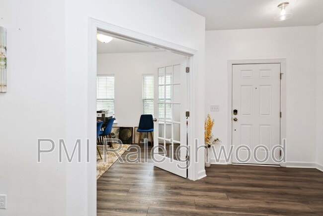 Building Photo - 396 Bent Willow Dr