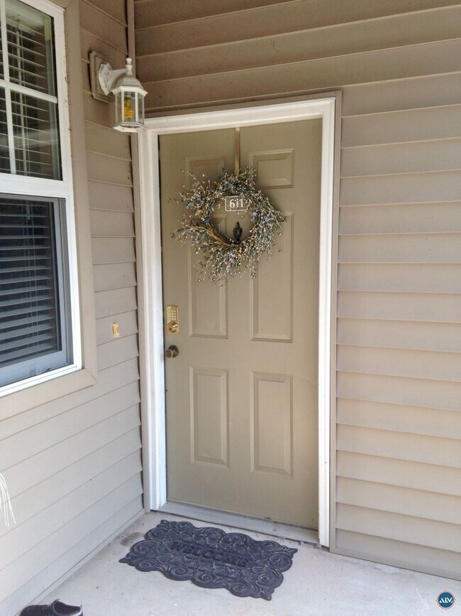 Building Photo - First Floor 2BR 2BA North End Summerfield $2,200  - Available June 18