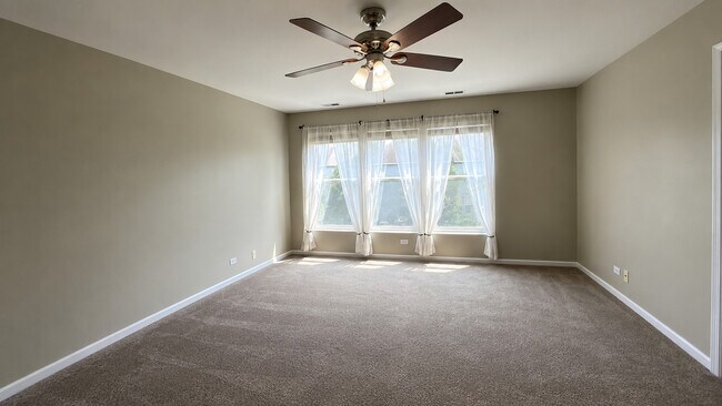 Building Photo - 3291 Cremin Ln