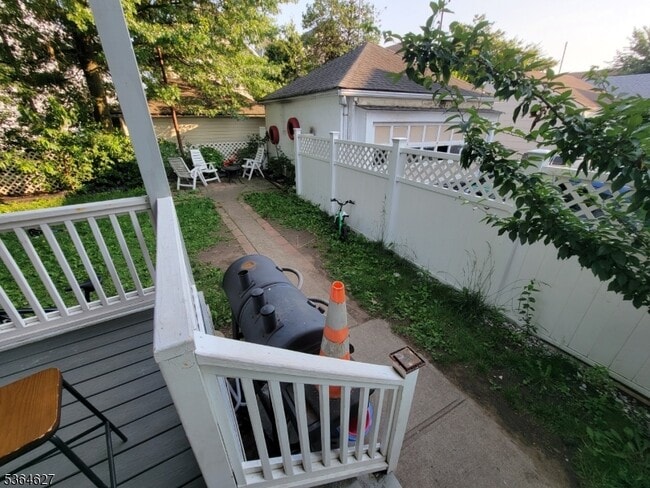 Building Photo - 67 Trimble Ave