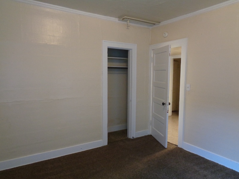 Building Photo - 2302 Rucker Ave