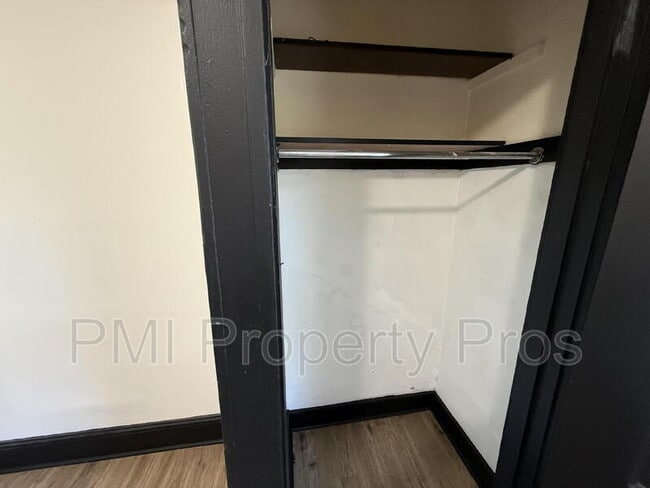 Building Photo - 2940 N Teutonia Ave