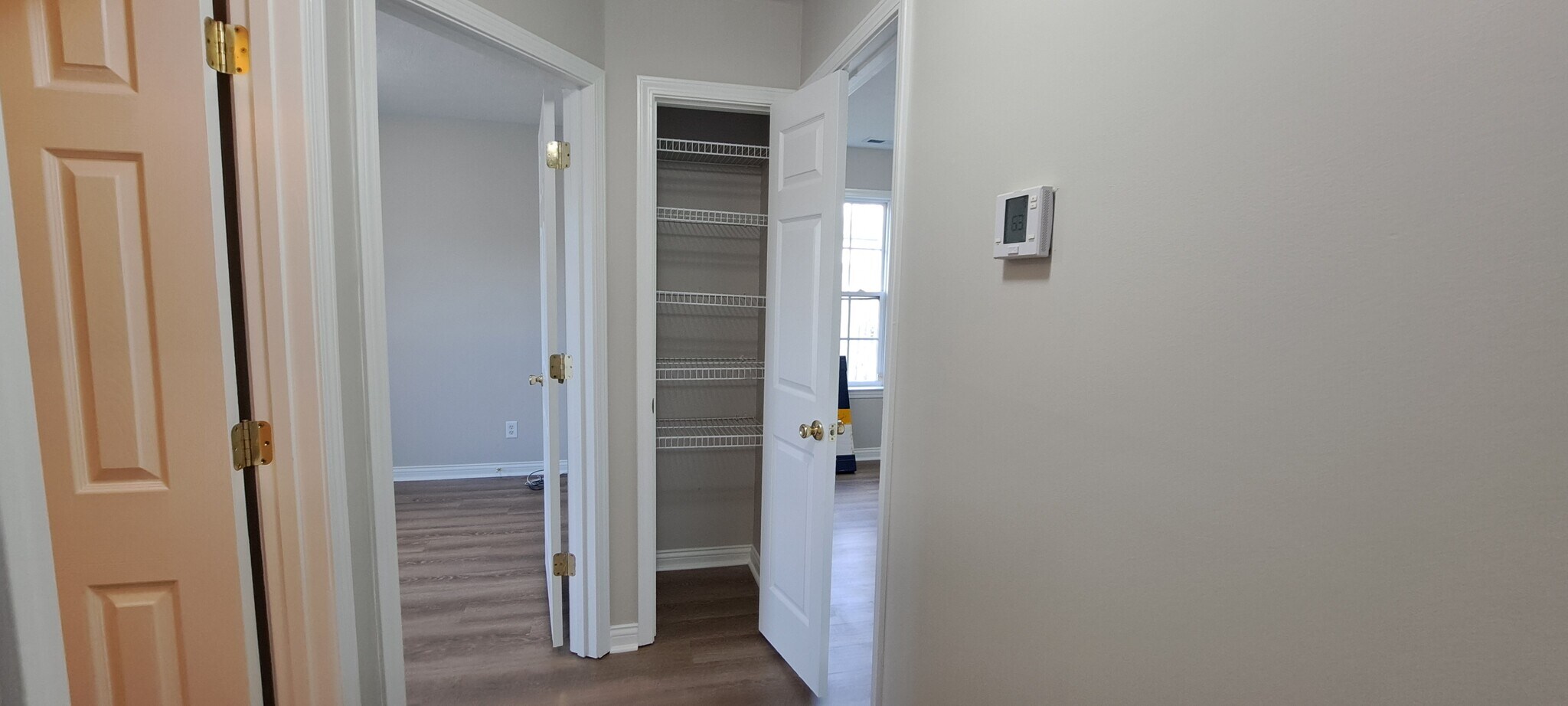 Building Photo - 1906 Terrace Pt