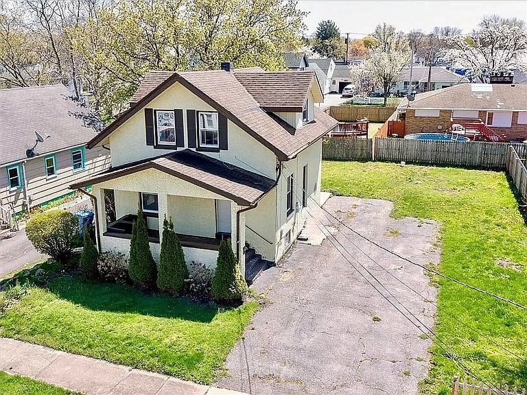 Building Photo - 67 Le Frois St