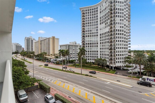 Building Photo - 5701 Collins Ave