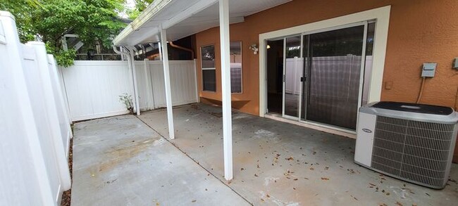 Building Photo - 3/2 Townhome in Altamonte Springs - The La...