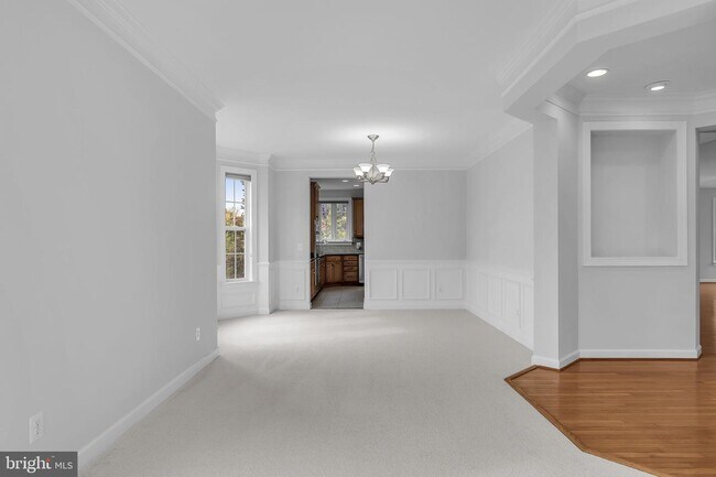 Building Photo - 22855 Oakgrove Rd