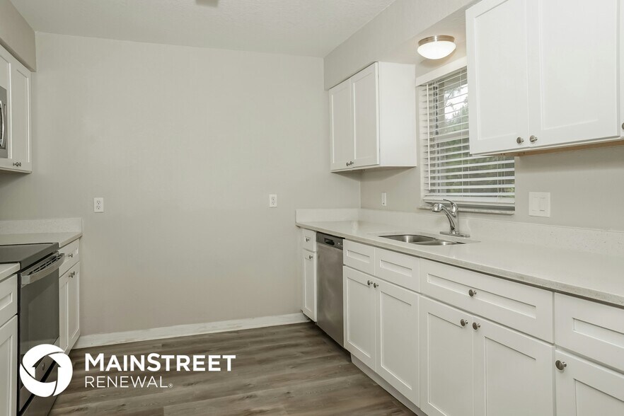 Building Photo - 3021 Duar Terrace