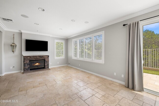 Building Photo - 3206 Clarita Ct