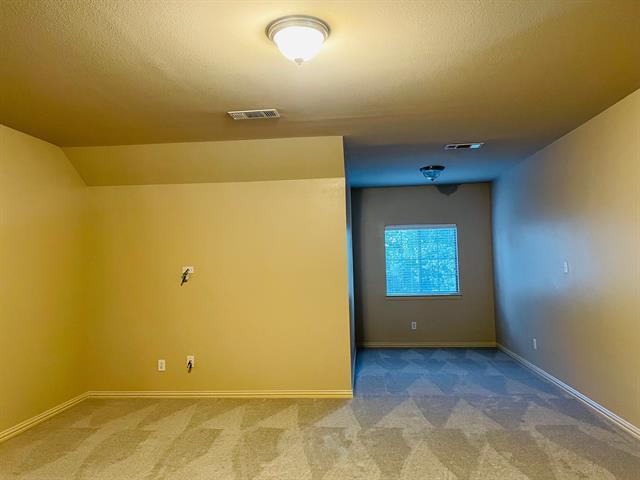 Building Photo - 1006 White Porch Ave