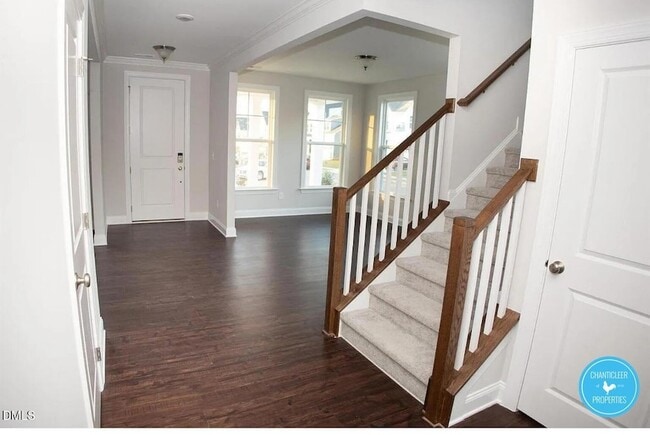 Building Photo - 628 Gold Coast Dr