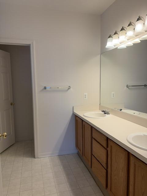 Building Photo - 1452 Fox Pointe Cir