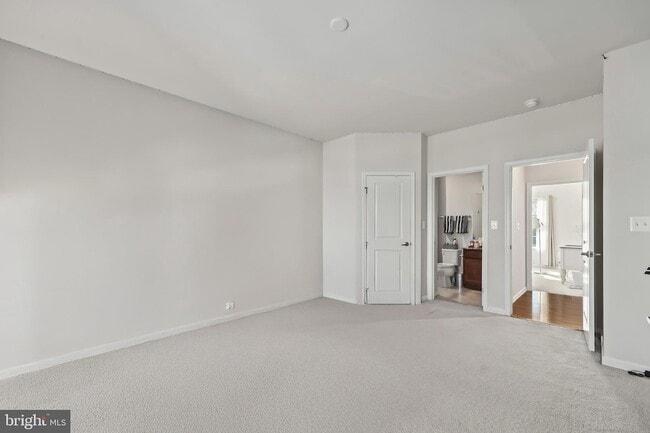 Building Photo - 76 Penns Charter Ln