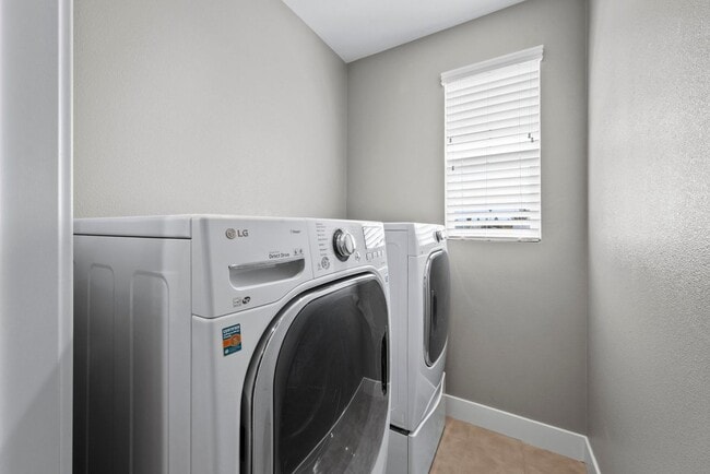 Building Photo - 118 Bonano Ln