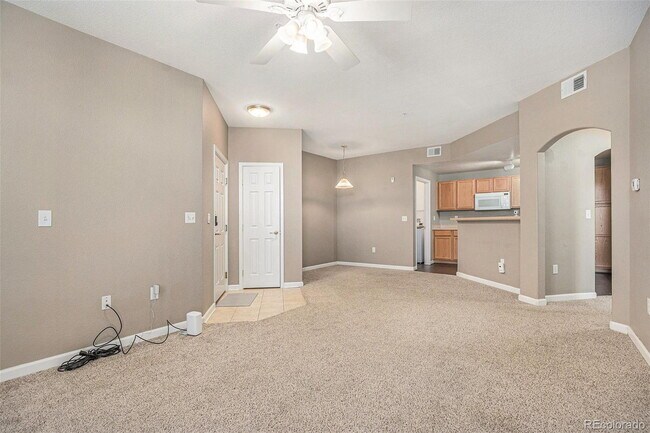 Building Photo - Cozy 1-Bedroom Condo Retreat with Fireplac...