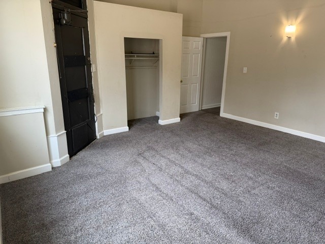 Building Photo - 1001 Dubuque St