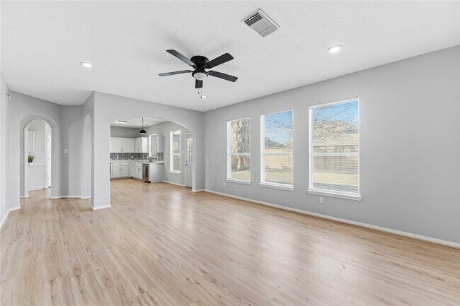 Building Photo - 3310 Bremerton Falls Dr