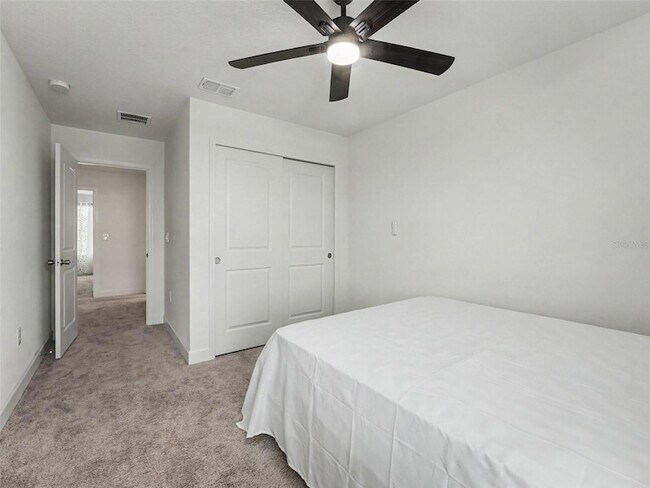 Building Photo - 905 Overpool Ave