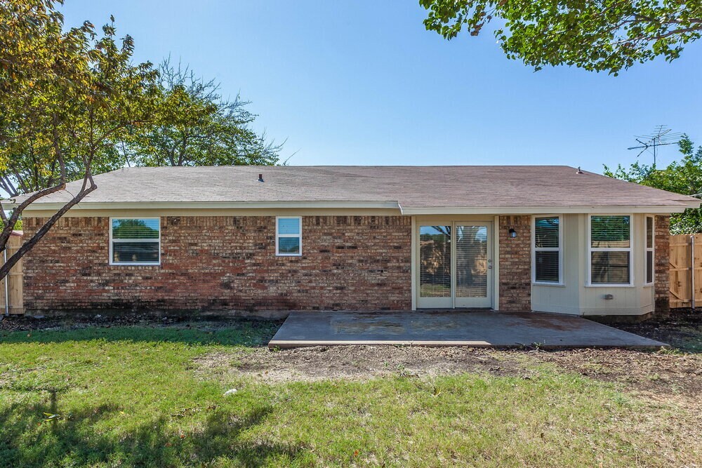 Building Photo - 6053 Herschel Dr