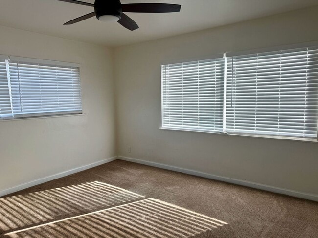 Building Photo - Great home with LARGE backyard!