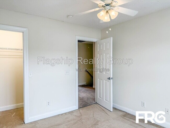 Building Photo - 4243 Dudleys Grant Dr