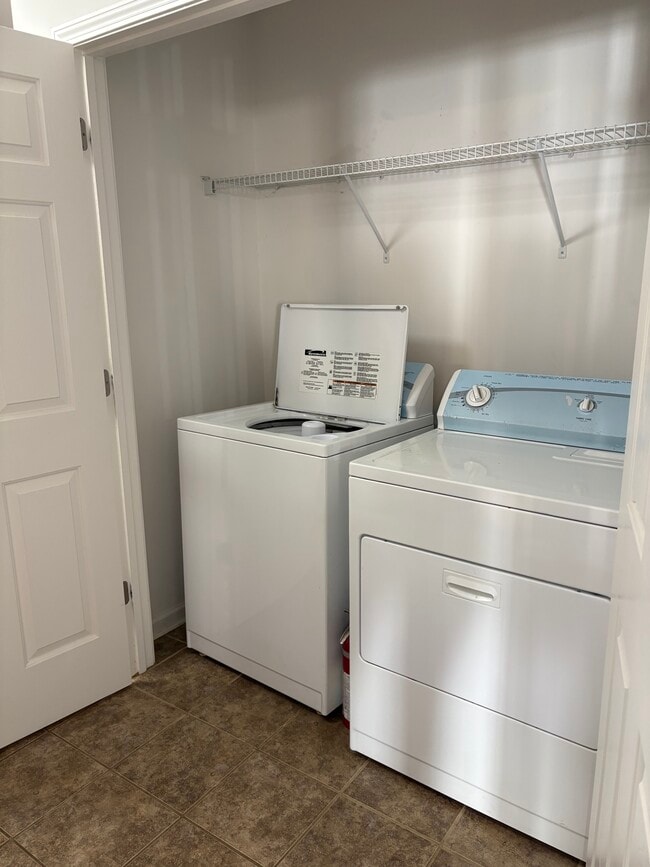 Building Photo - 5638 Roundup Cir