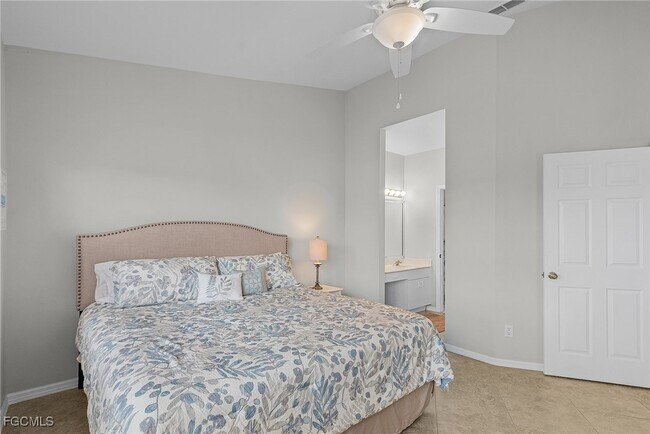 Building Photo - 12131 Summergate Cir