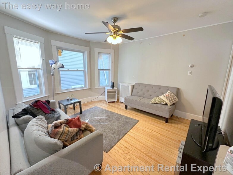 Building Photo - 149 North St