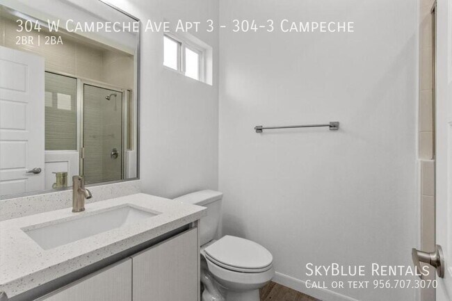Building Photo - 304 W Campeche Ave