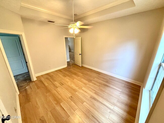 Building Photo - 116 Gardenia St