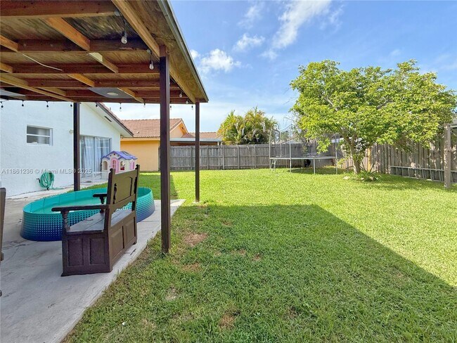Building Photo - 18331 SW 135th Ave