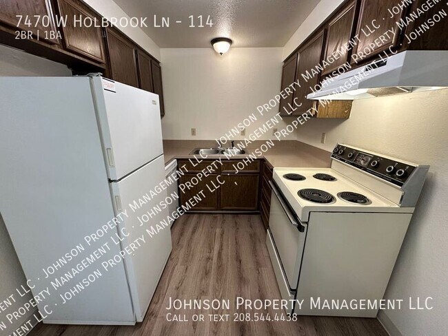 Building Photo - 7470 W Holbrook Ln