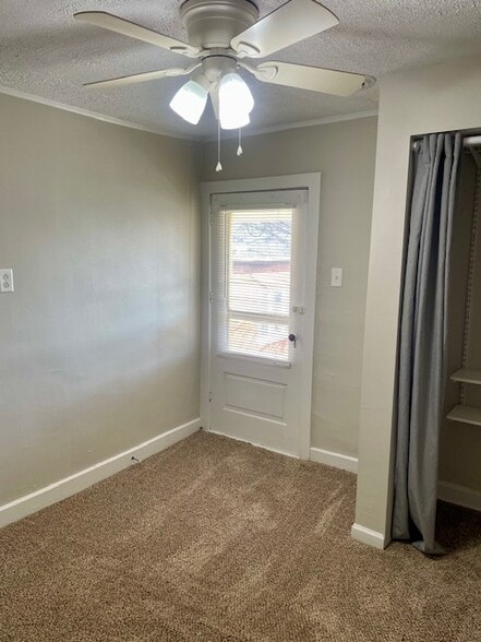 1st bed - 406 Main St