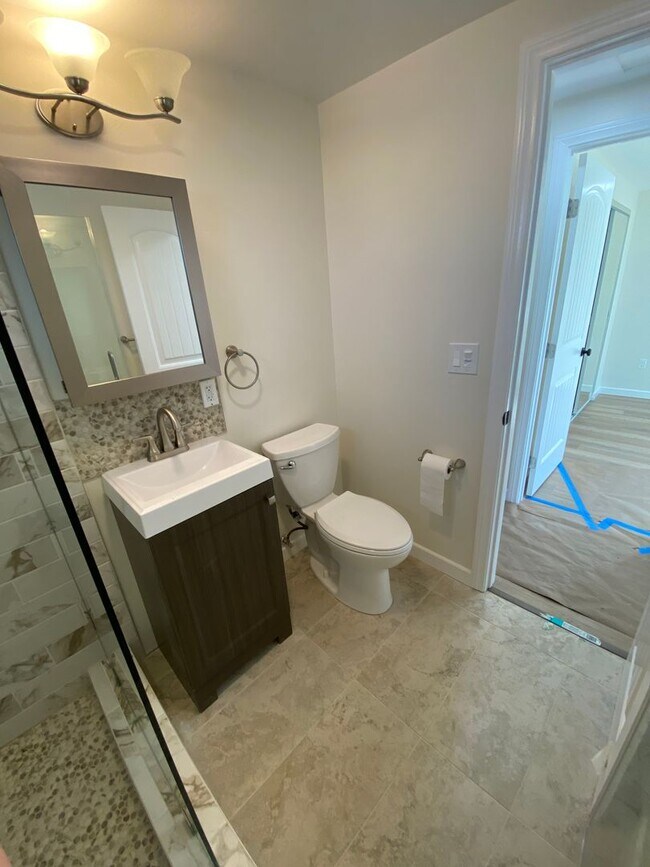Building Photo - COMING SOON - NEWLY RENOVATED 3BD+1BA HOME