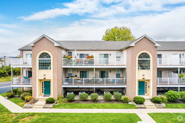 Building Photo - Crystal Terrace Apartments