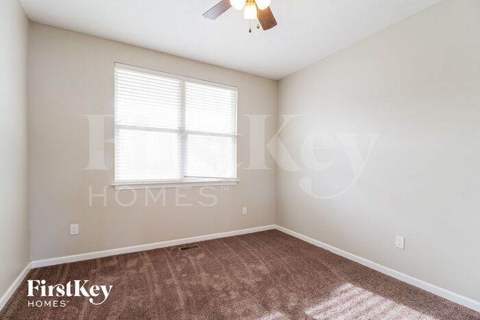 Building Photo - 283 Glen Crossing Dr