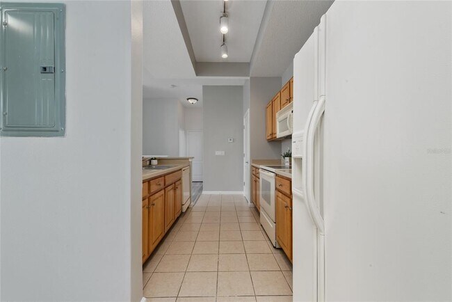Building Photo - 12017 Villanova Dr