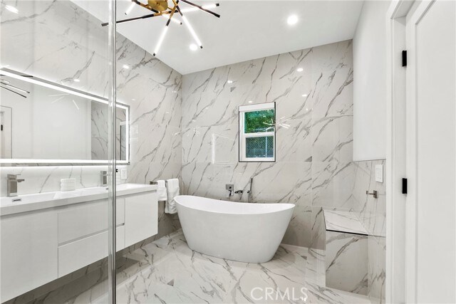 Building Photo - 5965 Nora Lynn Dr