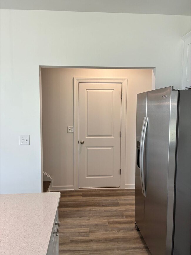 Building Photo - BRAND NEW SINGLE FAMILY HOME IN LOGANVILLE