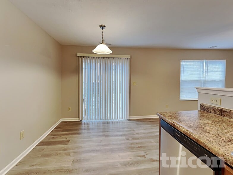 Building Photo - 7516 Pipestone Dr