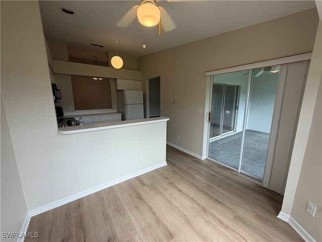 Building Photo - 10904 Regent Cir