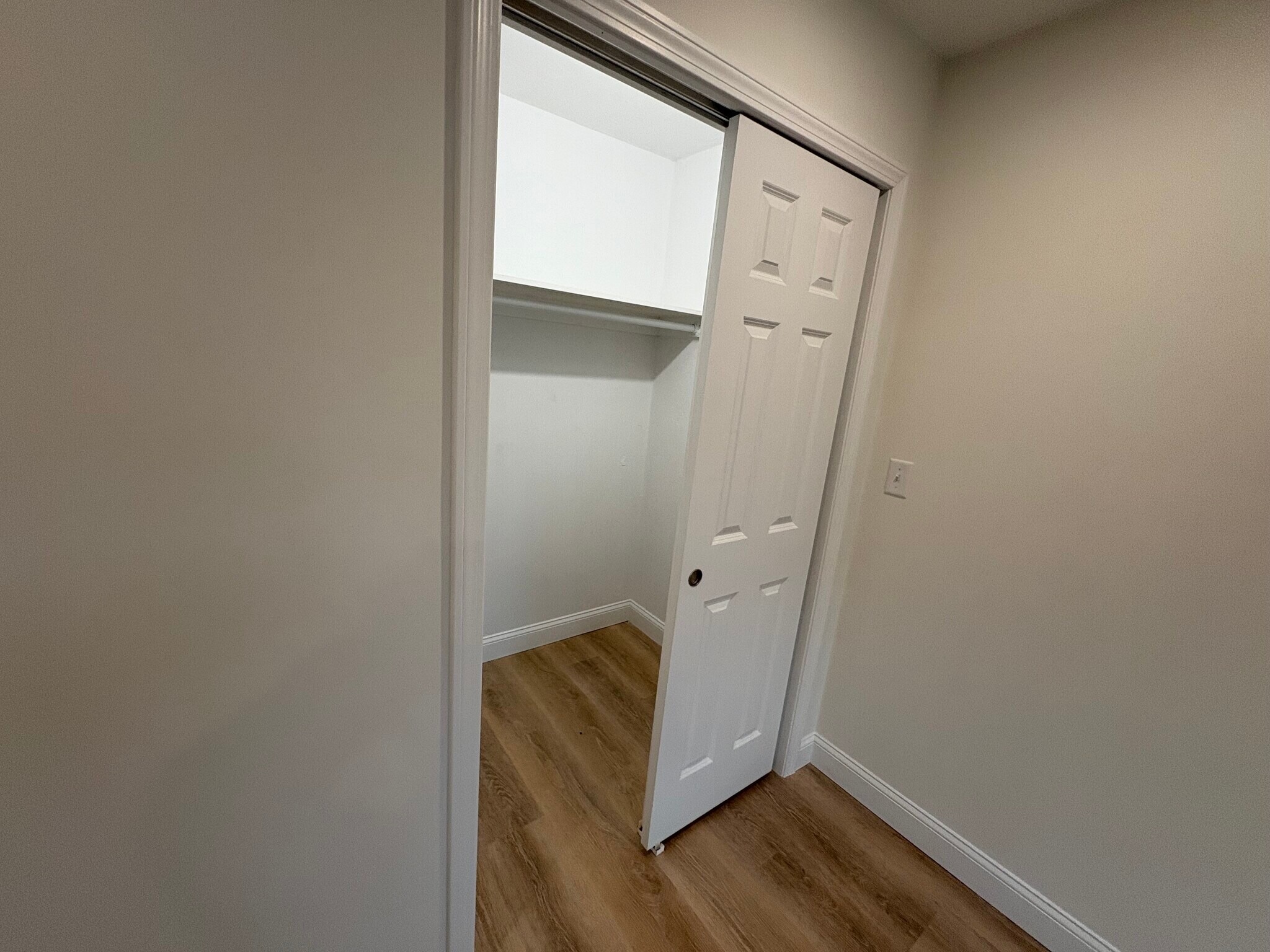 Building Photo - 154 Granite St