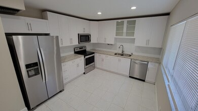 Building Photo - 6289 Lear Dr