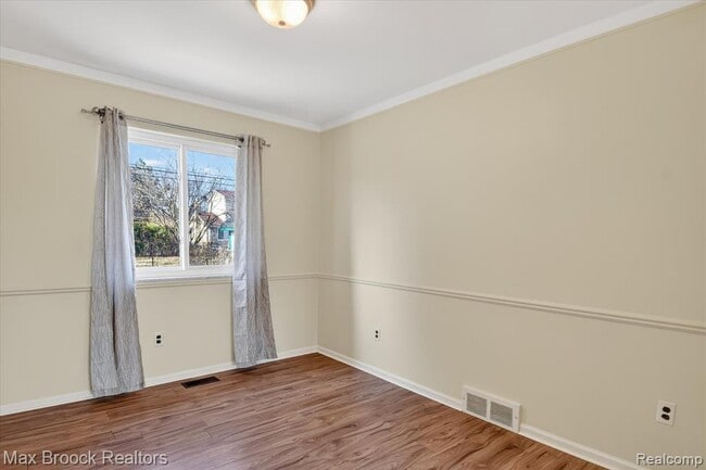 Building Photo - 33815 Orban Dr