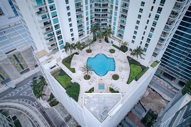 Building Photo - 300 S Biscayne Blvd