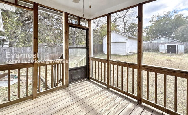 Building Photo - 3258 Pike Ave