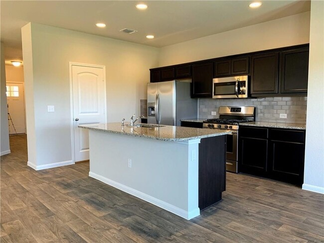 Building Photo - 3323 Brywood Dr