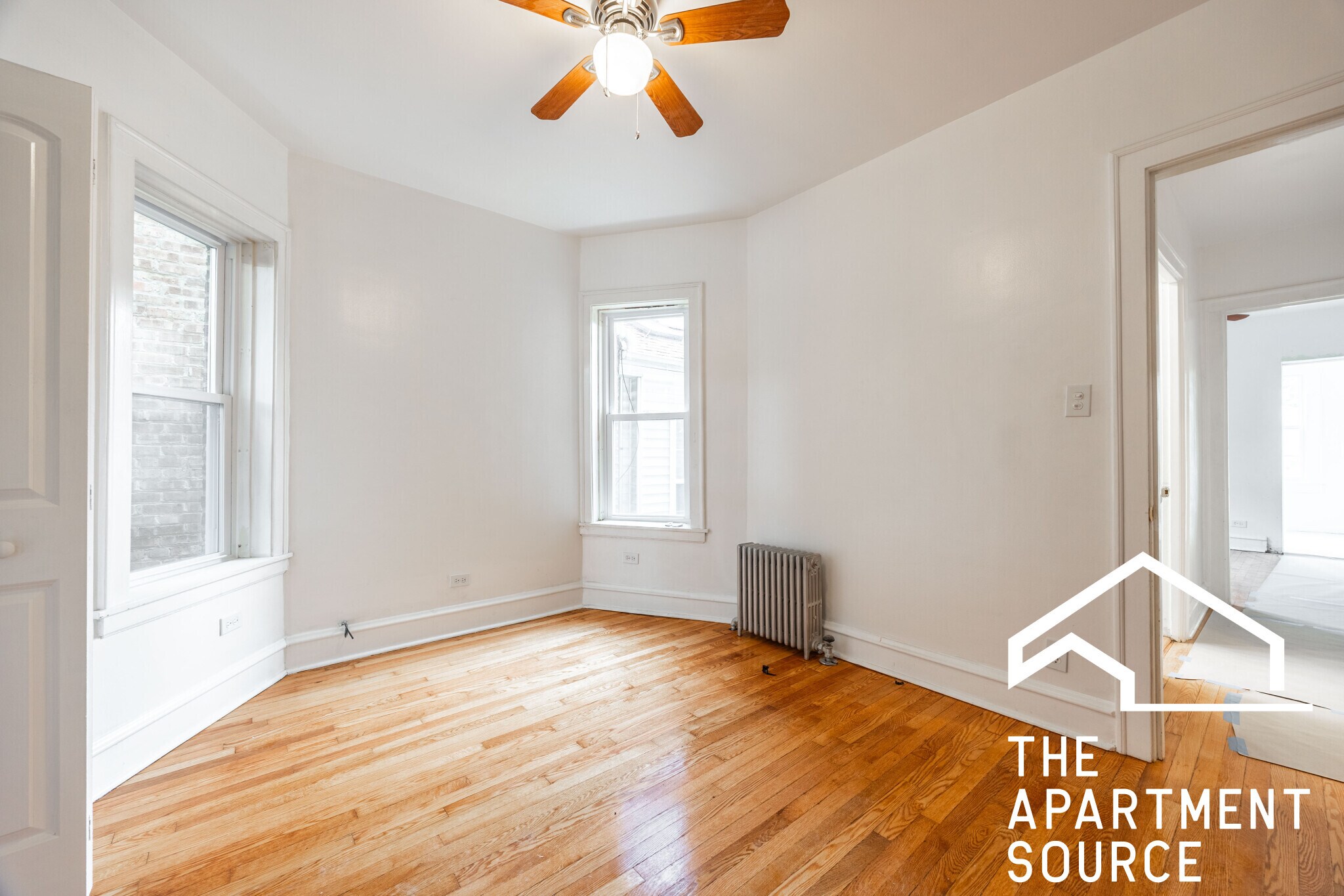 Building Photo - 5713 N Talman Ave